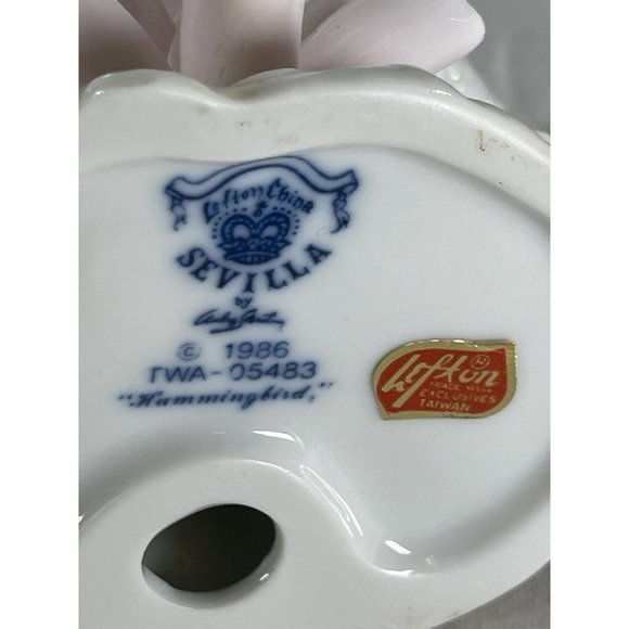 Vintage Lefton 1986 Hummingbirds Figurine Sevilla RARE Flowers TWA-05483 - Picture 7 of 7